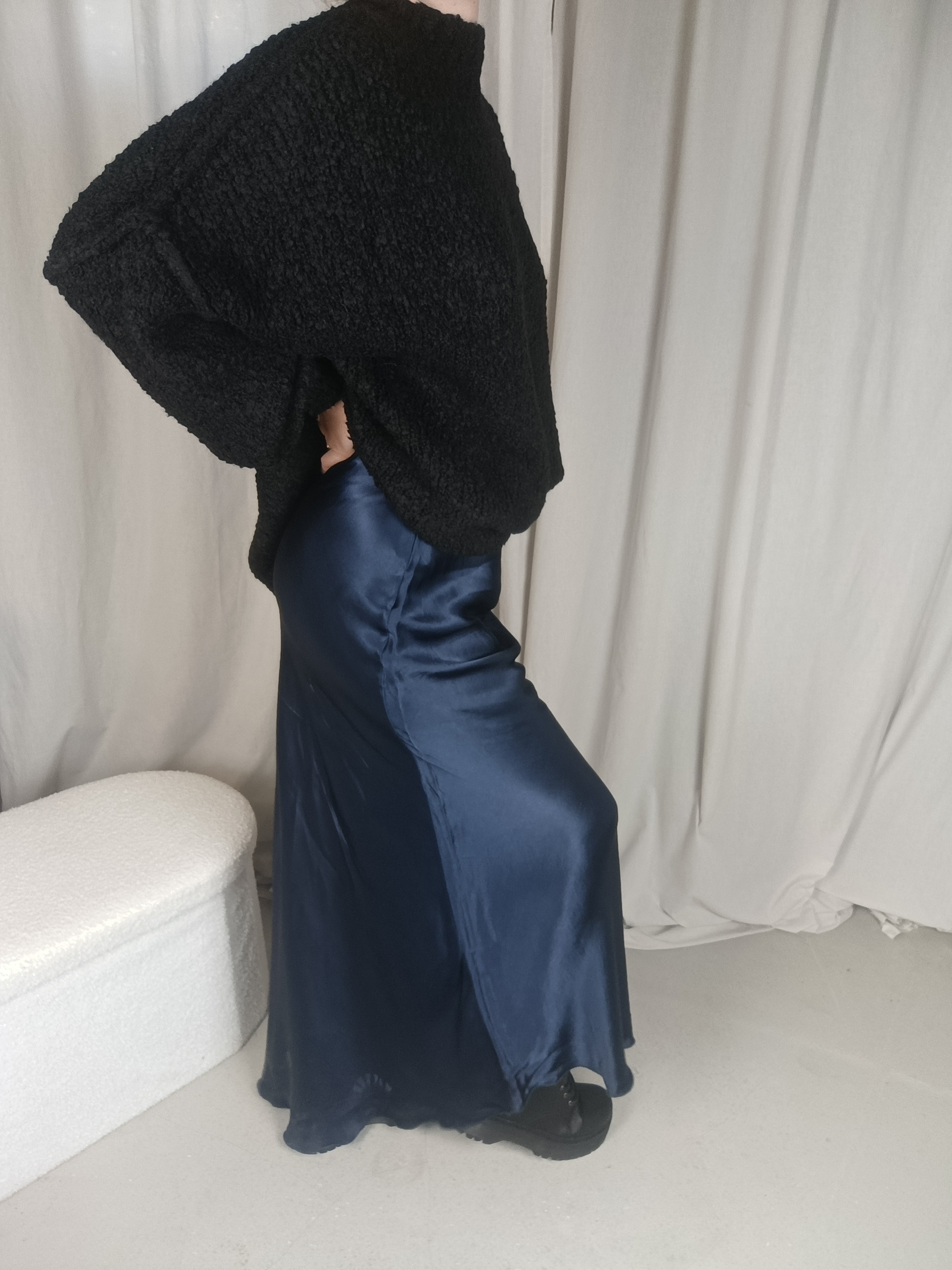 LOANNE bleue - Jupe longue satinée