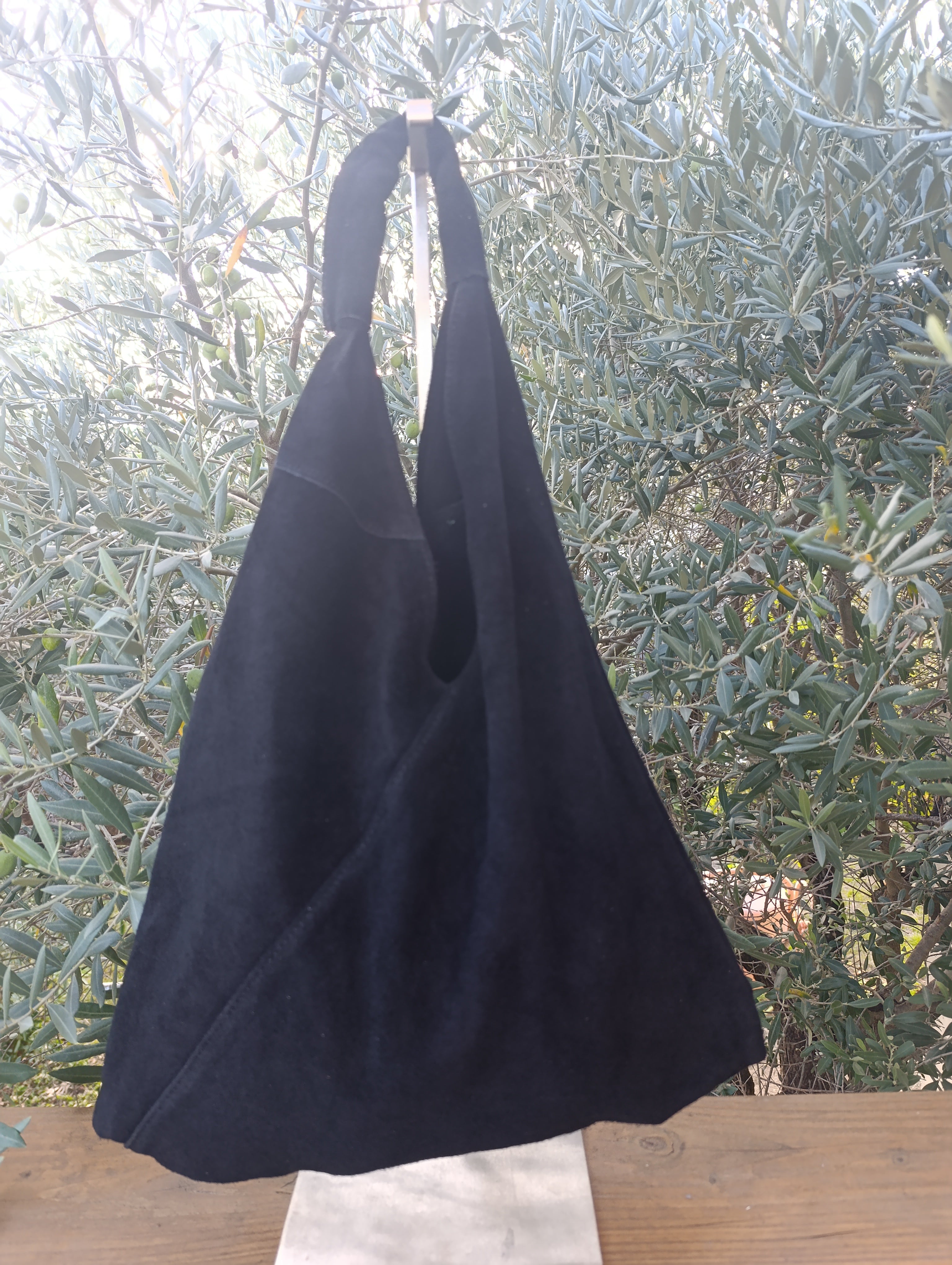 LÉONIE - Sac hobo en cuir