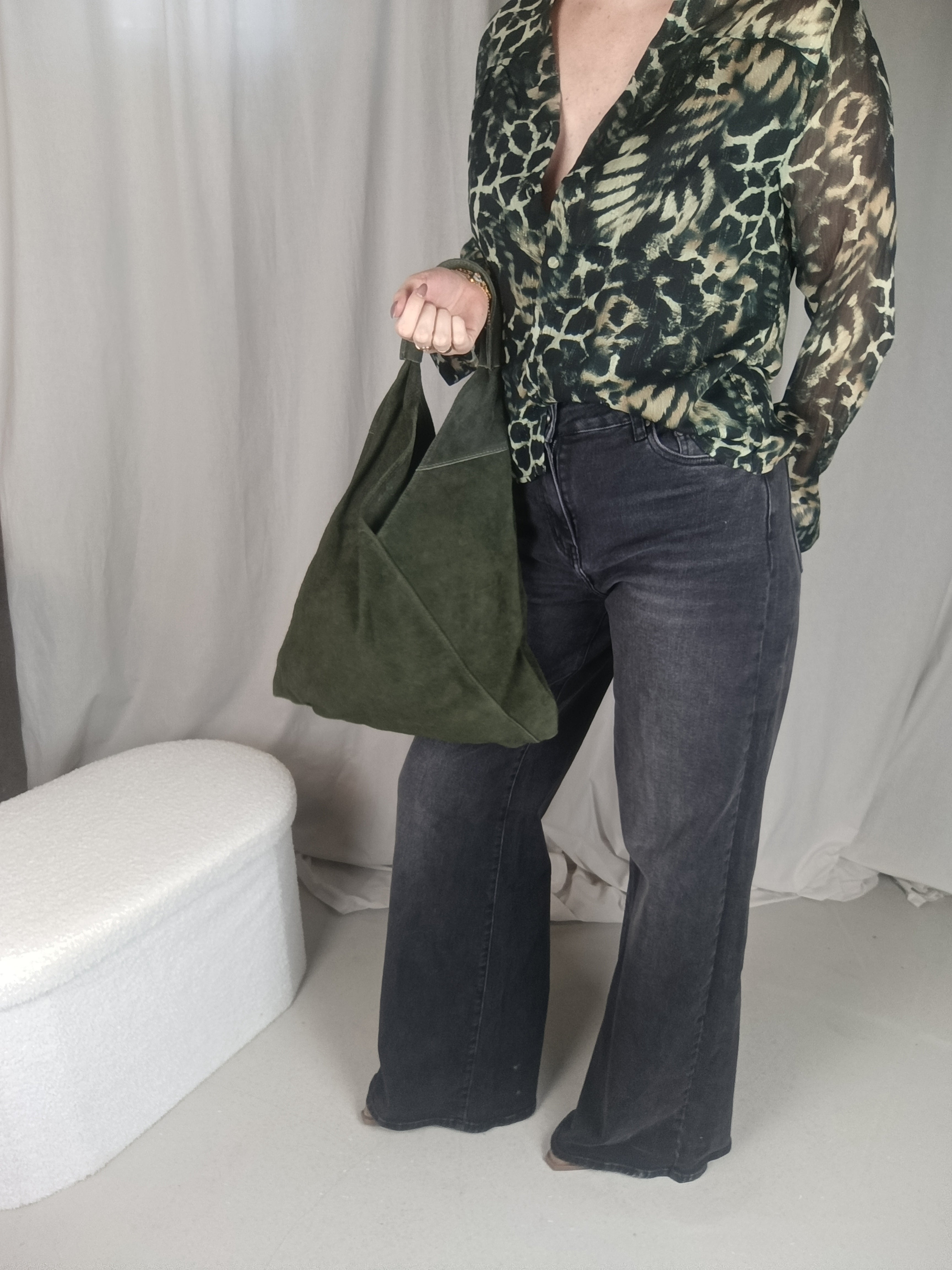 LÉONIE - Sac hobo en cuir